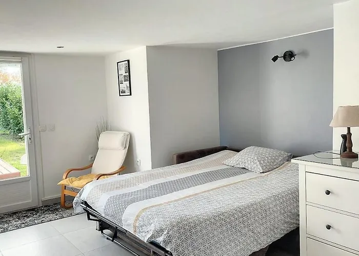 アパート Quiet With Private Parking Plaisance-du-Touch